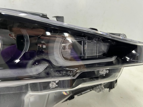 Lampa reflektor Mazda CX-5 II KF CX5 II LIFT 21r.- PRAWA przednia full LED Europa oryginal PRAWY przód 12pin Lampa reflektor Mazda CX-5 II KF CX5 II LIFT 21r.- PRAWA przednia full LED Europa oryginal PRAWY przód 12pin