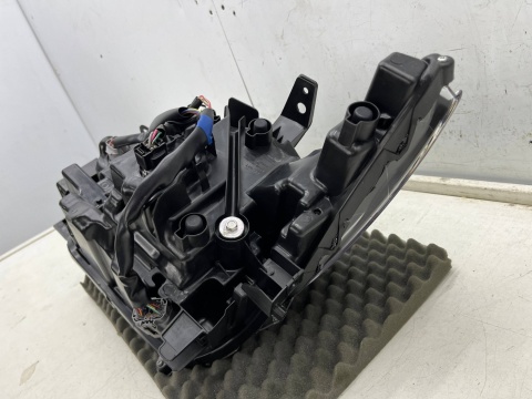 Lampa reflektor Mazda CX-5 II KF CX5 II LIFT 21r.- PRAWA przednia full LED Europa oryginal PRAWY przód 12pin Lampa reflektor Mazda CX-5 II KF CX5 II LIFT 21r.- PRAWA przednia full LED Europa oryginal PRAWY przód 12pin