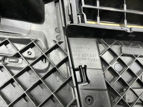 Zderzak przedni Audi A3 8P S-Line Sline 05-08r. Lift przód 8P4807437 Zderzak przedni Audi A3 8P S-Line Sline 05-08r. Lift przód 8P4807437