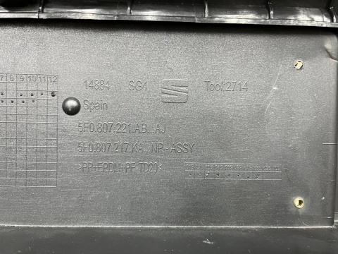 Zderzak przedni Seat Leon FR 3 III 17-20r. Lift przód 5F0807221AB Zderzak przedni Seat Leon FR 3 III 17-20r. Lift przód 5F0807221AB
