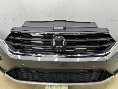 Zderzak przedni VW T-Roc T Roc 17-21r. przedlift przód 4XPDC 2GA807221AF Zderzak przedni VW T-Roc T Roc 17-21r. przedlift przód 4XPDC 2GA807221AF