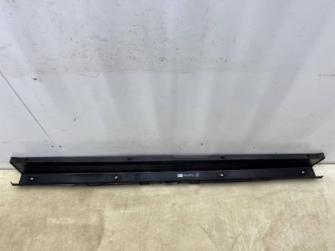 Zderzak tylny Fiat Ducato Jumper Movano C Boxer ProMaster Proace Max 06r.- tył środek próg 4XPDC 1305763070 Zderzak tylny Fiat Ducato Jumper Movano C Boxer ProMaster Proace Max 06r.- tył środek próg 4XPDC 1305763070