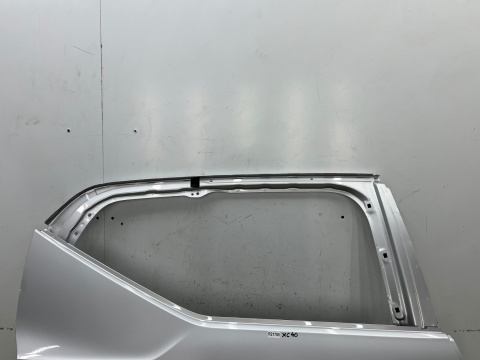 Drzwi Volvo XC40 17r.- prawe tylne prawy tył