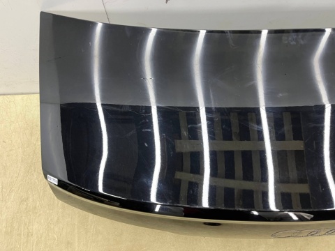 Klapa bagażnika Audi A6 C8 sedan 18-25r. Klapa bagażnika Audi A6 C8 sedan 18-25r.