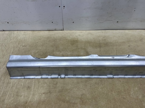 Poszycie Skoda Fabia I 99-08r. prawy próg reperaturka VAN WEZEL 7625104 Poszycie Skoda Fabia I 99-08r. prawy próg reperaturka VAN WEZEL 7625104