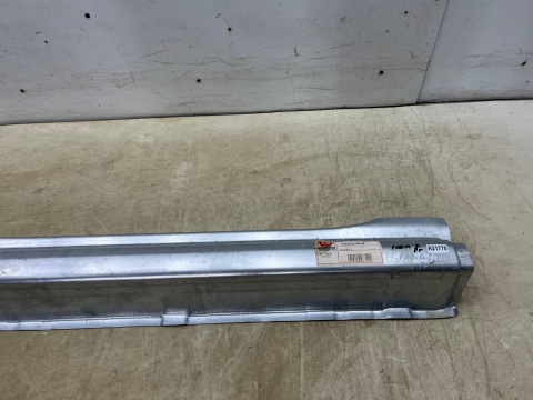 Poszycie Skoda Fabia I 99-08r. prawy próg reperaturka VAN WEZEL 7625104 Poszycie Skoda Fabia I 99-08r. prawy próg reperaturka VAN WEZEL 7625104