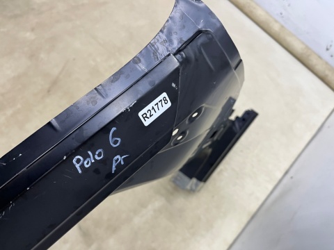 Poszycie VW Polo 6 VI 2g 17r.- słupek A dachowy prawa przednia rama drzwi ĆWIARTKA NOWA ORYGINALNA 2g4809606 Poszycie VW Polo 6 VI 2g 17r.- słupek A dachowy prawa przednia rama drzwi ĆWIARTKA NOWA ORYGINALNA 2g4809606