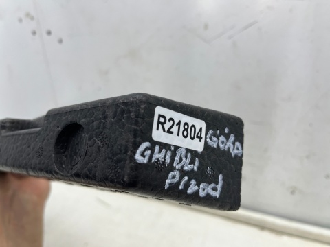 Absorber zderzaka Maserati Ghibli 13-24r. przednie wzmocnienie GÓRNE oryginalne styropian 670004459 Absorber zderzaka Maserati Ghibli 13-24r. przednie wzmocnienie GÓRNE oryginalne styropian 670004459