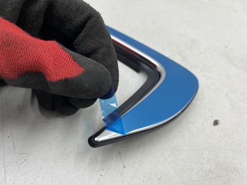 Listwa Mazda 3 IV BP 19r.- NOWA prawa tylna listwa zgarniająca uszczelka zewnętrzna szyby drzwi CHROM prawy tył bdmt-50-660h Listwa Mazda 3 IV BP 19r.- NOWA prawa tylna listwa zgarniająca uszczelka zewnętrzna szyby drzwi CHROM prawy tył bdmt-50-660h