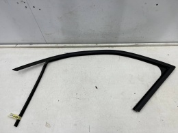 Uszczelka Audi A3 8P Sportback 5d 03-13r. guma szyby ramki lewych przednich drzwi kierowcy NIE USZKODZONA 8p4837439b 8p4837440b