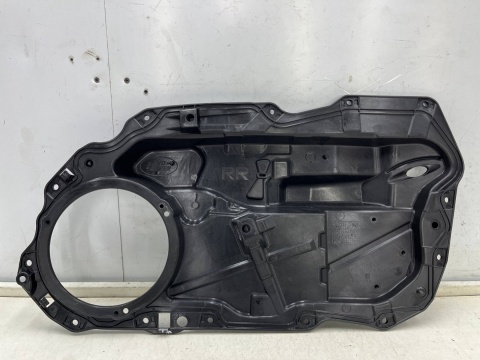 Wygłuszenie drzwi Land Rover Discovery Sport L550 14r.- prawe tylne wygłuszenie drzwi plastikowe fk72-24766-ab Wygłuszenie drzwi Land Rover Discovery Sport L550 14r.- prawe tylne wygłuszenie drzwi plastikowe fk72-24766-ab