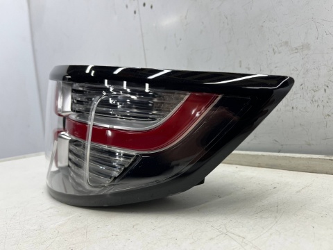 Lampa Land Rover Discovery Sport L550 14-19r. PRAWA tylna w błotnik oryginalna Full LED Europa fk72-13404-cg Lampa Land Rover Discovery Sport L550 14-19r. PRAWA tylna w błotnik oryginalna Full LED Europa fk72-13404-cg