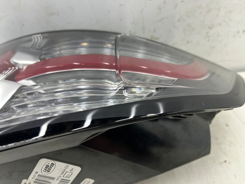 Lampa Land Rover Discovery Sport L550 14-19r. PRAWA tylna w błotnik oryginalna Full LED Europa fk72-13404-cg Lampa Land Rover Discovery Sport L550 14-19r. PRAWA tylna w błotnik oryginalna Full LED Europa fk72-13404-cg