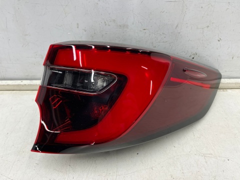 Lampa Toyota Corolla XII E21 kombi LIFT 22r.- PRAWA tylna w błotnik oryginalna Europa Lampa Toyota Corolla XII E21 kombi LIFT 22r.- PRAWA tylna w błotnik oryginalna Europa