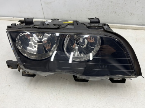 Lampa reflektor BMW 3 E46 sedan kombi 98-01r. PRAWA przednia H7 oryginalna prawy przód EU 8361948 Lampa reflektor BMW 3 E46 sedan kombi 98-01r. PRAWA przednia H7 oryginalna prawy przód EU 8361948