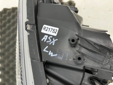 Lampa reflektor Mitsubishi ASX I Outlander Sport 10-19r. lewa przednia SOCZEWKA Europa oryginalna lewy przód Lampa reflektor Mitsubishi ASX I Outlander Sport 10-19r. lewa przednia SOCZEWKA Europa oryginalna lewy przód