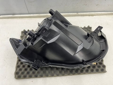 Lampa reflektor Mitsubishi Colt 6 VI Z30 LIFT 08-12r. NOWA lewa przednia ORYGINALNA lewy przód EUROPA 8301b179 Lampa reflektor Mitsubishi Colt 6 VI Z30 LIFT 08-12r. NOWA lewa przednia ORYGINALNA lewy przód EUROPA 8301b179