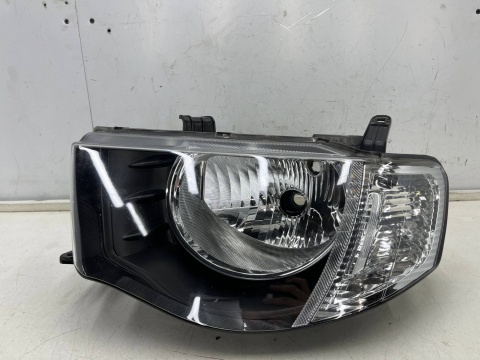 Lampa reflektor Mitsubishi L200 KA KB 05-10r. LEWA przednia H4 oryginalna lewy przód EU 8301b461 Lampa reflektor Mitsubishi L200 KA KB 05-10r. LEWA przednia H4 oryginalna lewy przód EU 8301b461