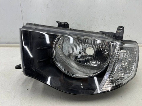 Lampa reflektor Mitsubishi L200 KA KB 05-10r. LEWA przednia H4 oryginalna lewy przód EU 8301b461 Lampa reflektor Mitsubishi L200 KA KB 05-10r. LEWA przednia H4 oryginalna lewy przód EU 8301b461