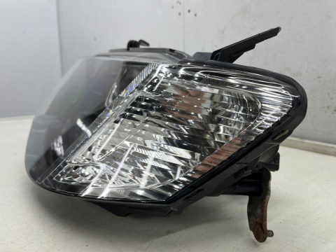 Lampa reflektor Mitsubishi L200 KA KB 05-10r. LEWA przednia H4 oryginalna lewy przód EU 8301b461 Lampa reflektor Mitsubishi L200 KA KB 05-10r. LEWA przednia H4 oryginalna lewy przód EU 8301b461