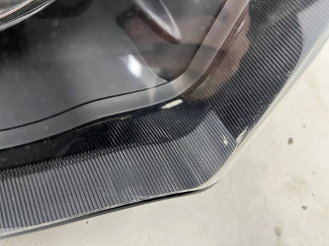 Lampa reflektor Mitsubishi L200 KA KB 05-10r. PRAWA przednia H4 oryginalna prawy przód EU 8301b462 Lampa reflektor Mitsubishi L200 KA KB 05-10r. PRAWA przednia H4 oryginalna prawy przód EU 8301b462