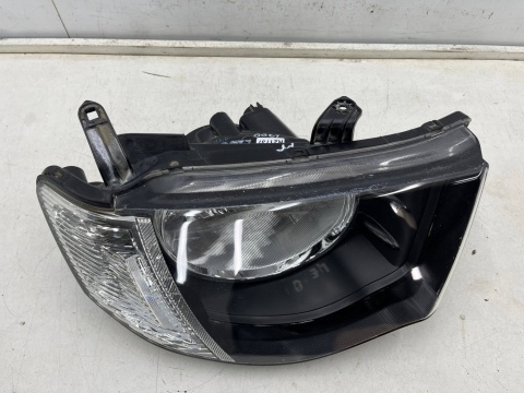 Lampa reflektor Mitsubishi L200 KA KB 05-10r. PRAWA przednia H4 oryginalna prawy przód EU 8301b462 Lampa reflektor Mitsubishi L200 KA KB 05-10r. PRAWA przednia H4 oryginalna prawy przód EU 8301b462