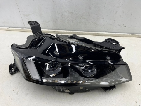 Lampa reflektor Peugeot 508 II 18-23r. PRAWA przednia FULL LED Europa oryginal PRAWY przód 9839014080 Lampa reflektor Peugeot 508 II 18-23r. PRAWA przednia FULL LED Europa oryginal PRAWY przód 9839014080