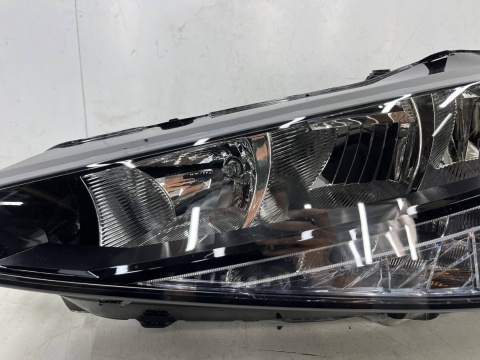 Lampa reflektor Skoda Scala 19-23r. NOWA lewa przednia LED + H7 CRYSTAL LIGHTING Europa oryginal lewy przód 657941015 Lampa reflektor Skoda Scala 19-23r. NOWA lewa przednia LED + H7 CRYSTAL LIGHTING Europa oryginal lewy przód 657941015