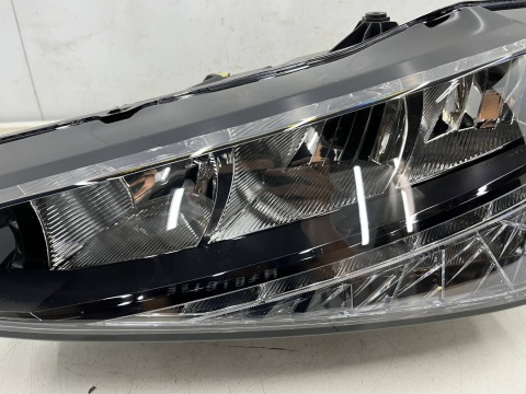 Lampa reflektor Skoda Scala 19-23r. NOWA lewa przednia LED + H7 CRYSTAL LIGHTING Europa oryginal lewy przód 657941015 Lampa reflektor Skoda Scala 19-23r. NOWA lewa przednia LED + H7 CRYSTAL LIGHTING Europa oryginal lewy przód 657941015
