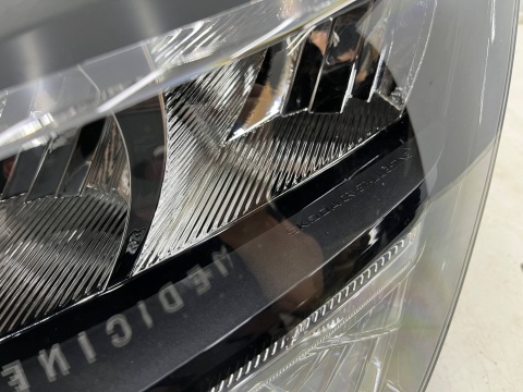 Lampa reflektor Skoda Scala 19-23r. NOWA lewa przednia LED + H7 CRYSTAL LIGHTING Europa oryginal lewy przód 657941015 Lampa reflektor Skoda Scala 19-23r. NOWA lewa przednia LED + H7 CRYSTAL LIGHTING Europa oryginal lewy przód 657941015