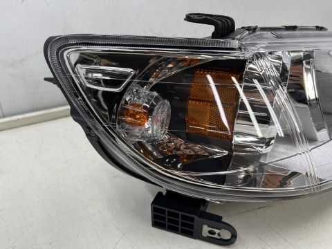 Lampa reflektor Subaru Tribeca LIFT 07-14r. NOWA prawa przednia kompletna Xenon Xsenon Europa oryginal PRAWY przód Lampa reflektor Subaru Tribeca LIFT 07-14r. NOWA prawa przednia kompletna Xenon Xsenon Europa oryginal PRAWY przód