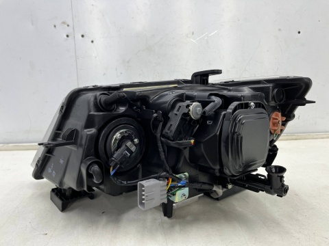 Lampa reflektor Subaru Tribeca LIFT 07-14r. NOWA prawa przednia kompletna Xenon Xsenon Europa oryginal PRAWY przód Lampa reflektor Subaru Tribeca LIFT 07-14r. NOWA prawa przednia kompletna Xenon Xsenon Europa oryginal PRAWY przód