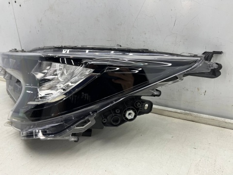 Lampa reflektor Toyota Corolla XII E21 Suzuki Swace 18r.- lewa przednia FULL LED Europa 5pin oryginal lewy przód 81150-02s60 Lampa reflektor Toyota Corolla XII E21 Suzuki Swace 18r.- lewa przednia FULL LED Europa 5pin oryginal lewy przód 81150-02s60