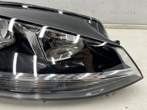Lampa reflektor VW Golf VII 7 LIFT 16-20r. prawa przednia H7 H9 zwykła prawy przód EUROPA 5g1941006d Lampa reflektor VW Golf VII 7 LIFT 16-20r. prawa przednia H7 H9 zwykła prawy przód EUROPA 5g1941006d
