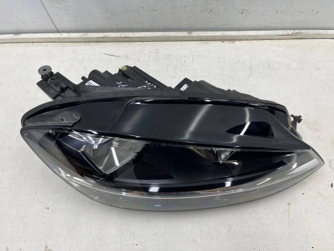 Lampa reflektor VW Golf VII 7 LIFT 16-20r. prawa przednia H7 H9 zwykła prawy przód EUROPA 5g1941006d Lampa reflektor VW Golf VII 7 LIFT 16-20r. prawa przednia H7 H9 zwykła prawy przód EUROPA 5g1941006d