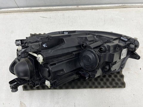 Lampa reflektor VW Golf VII 7 LIFT 16-20r. prawa przednia H7 H9 zwykła prawy przód EUROPA 5g1941006d Lampa reflektor VW Golf VII 7 LIFT 16-20r. prawa przednia H7 H9 zwykła prawy przód EUROPA 5g1941006d