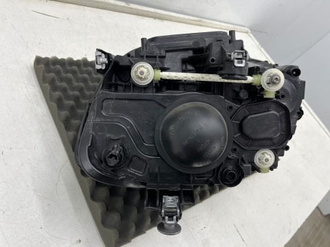 Lampa reflektor VW Golf VII 7 LIFT 16-20r. prawa przednia H7 H9 zwykła prawy przód EUROPA 5g1941006d Lampa reflektor VW Golf VII 7 LIFT 16-20r. prawa przednia H7 H9 zwykła prawy przód EUROPA 5g1941006d