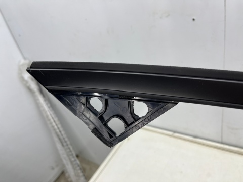 Listwa Mazda CX-5 II CX5 II KF 17r.- NOWA lewa przednia górna listewka ozdobna ramki szyby drzwi lewy przód KB7W Listwa Mazda CX-5 II CX5 II KF 17r.- NOWA lewa przednia górna listewka ozdobna ramki szyby drzwi lewy przód KB7W