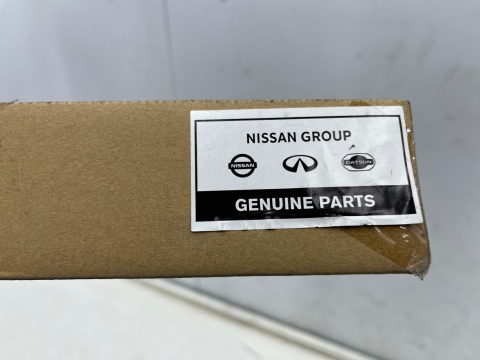 Listwa Nissan Juke II 2 F16 19r.- NOWA prawa tylna GÓRNA listwa zewnętrzna drzwi prawy tył 82282-6pa0a Listwa Nissan Juke II 2 F16 19r.- NOWA prawa tylna GÓRNA listwa zewnętrzna drzwi prawy tył 82282-6pa0a