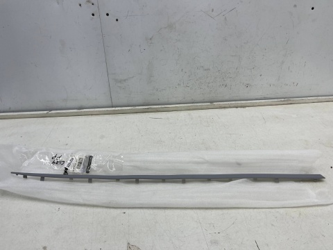 Listwa Renault Clio 4 IV 12-20r. NOWA prawa przednia dolna listewka ozdobna nakładki drzwi prawy przód 808207893r Listwa Renault Clio 4 IV 12-20r. NOWA prawa przednia dolna listewka ozdobna nakładki drzwi prawy przód 808207893r
