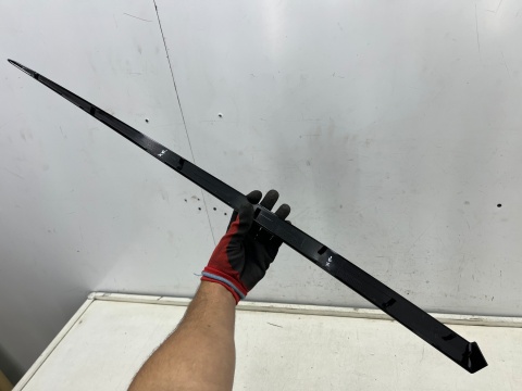 Listwa Toyota Yaris 3 III P13 LIFT 17-20r. NOWA prawa przednia dolna listewka ozdobna nakładki drzwi prawy przód 75733-0d021 Listwa Toyota Yaris 3 III P13 LIFT 17-20r. NOWA prawa przednia dolna listewka ozdobna nakładki drzwi prawy przód 75733-0d021