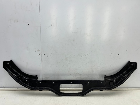 Pas przedni Mazda CX-5 II KF CX5 II 17r.- górne wzmocnienie zamka maski oryginalny kb7w