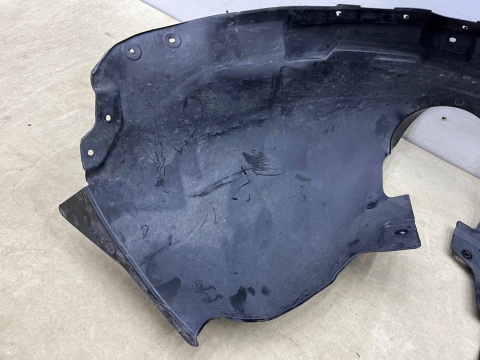 Nadkole Volvo XC40 17r.- prawe przednie ORYGINALNE prawy przód 32241407 Nadkole Volvo XC40 17r.- prawe przednie ORYGINALNE prawy przód 32241407