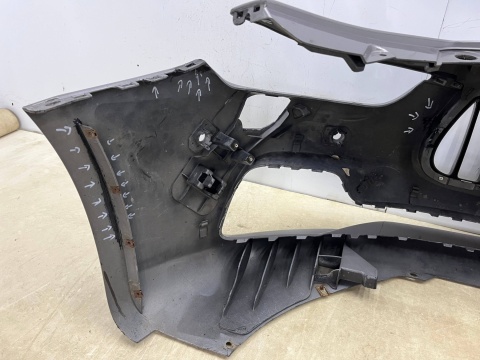 Zderzak przedni Maserati Ghibli 13-17r. Przedlift przód 6XPDC spryski 670010937 Zderzak przedni Maserati Ghibli 13-17r. Przedlift przód 6XPDC spryski 670010937