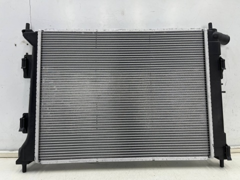 Chłodnica wody Hyundai i20 II GB 14-20r. 1.2b 1.4b benzyna 25310C8000 Chłodnica wody Hyundai i20 II GB 14-20r. 1.2b 1.4b benzyna 25310C8000