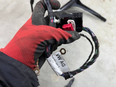 Hak holowniczy Skoda Superb 3 III kombi 15-24r. ELEKTRYCZNY składany na przyczepę oryginalny kula wiązka 3v9803881d Hak holowniczy Skoda Superb 3 III kombi 15-24r. ELEKTRYCZNY składany na przyczepę oryginalny kula wiązka 3v9803881d