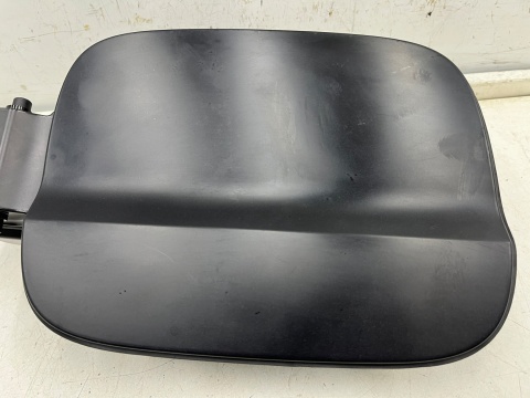 Klapka wlewu paliwa Skoda Kodiaq I 16-24r. NOWA z otworem na AdBlue osłona oryginalna 565809702 565809702 Klapka wlewu paliwa Skoda Kodiaq I 16-24r. NOWA z otworem na AdBlue osłona oryginalna 565809702 565809702