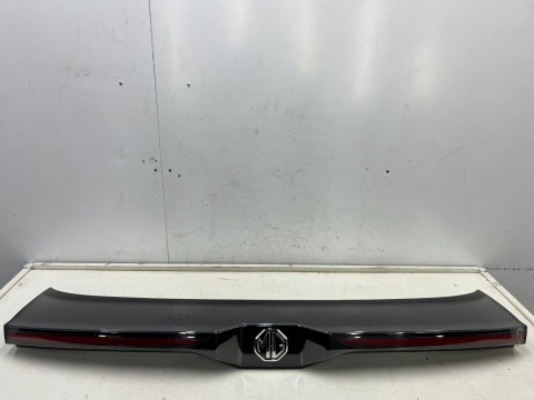 Lampa MG 4 MG4 Mulan Electric 22r.- światło w klape blenda LED 10976795 Lampa MG 4 MG4 Mulan Electric 22r.- światło w klape blenda LED 10976795