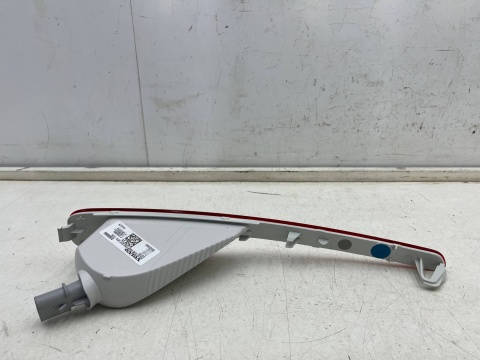 Lampa Volvo XC40 17r.- NOWA prawa tylna lampa przeciwmgielna w zderzak tylny oryginalna prawy tył 31656866 Lampa Volvo XC40 17r.- NOWA prawa tylna lampa przeciwmgielna w zderzak tylny oryginalna prawy tył 31656866