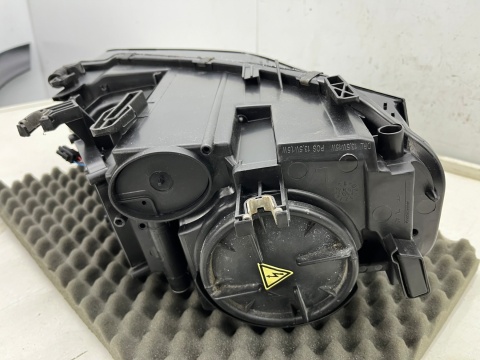 Lampa reflektor Audi A4 B8 07-11r. LEWA przednia kompletna BI Xenon BiXsenon nieskrętny Europa oryginal lewy przód 8k0941003p Lampa reflektor Audi A4 B8 07-11r. LEWA przednia kompletna BI Xenon BiXsenon nieskrętny Europa oryginal lewy przód 8k0941003p